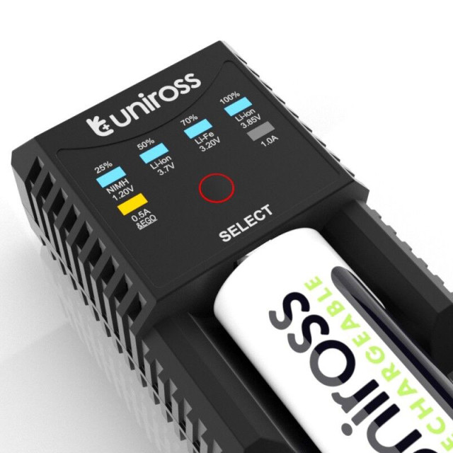 Chargeur de Piles Smart Mini 3T NiMH/NiCD/Li-Ion/LifePO4 UNIROSS